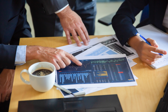 Liquidity Management Strategy for Growth and Risk Resilience