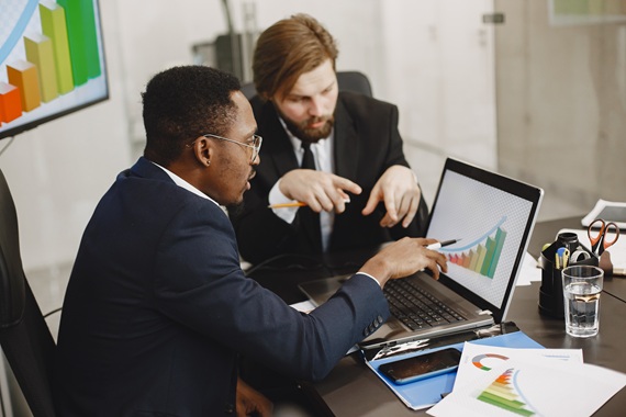 TMT Investment Banking Explained: Deal Trends, Valuations, and Careers